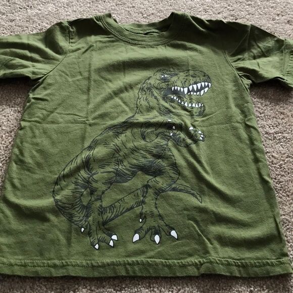 Set of 2 toddler boys tees - Picture 3 of 3